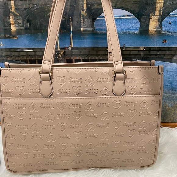 Juicy Couture Tote - Picture 4 of 7